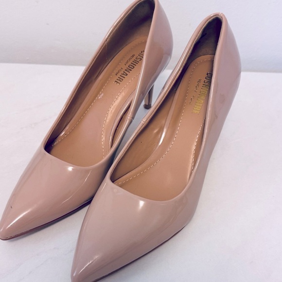 CUSHIONAIRE Women's Halsey Dress Pump with + Comfort Patent Leather Nude Heel - Picture 6 of 9